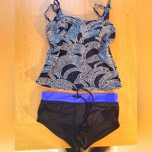 Ladies swim suit Venus size 10